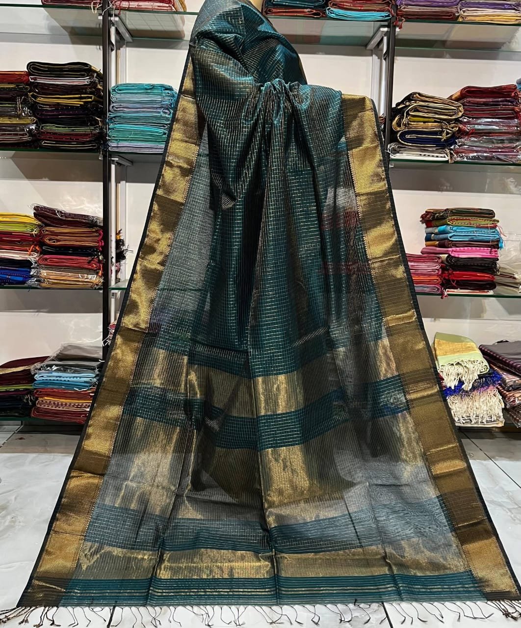 Handloom Maheshwari Silk Saree10